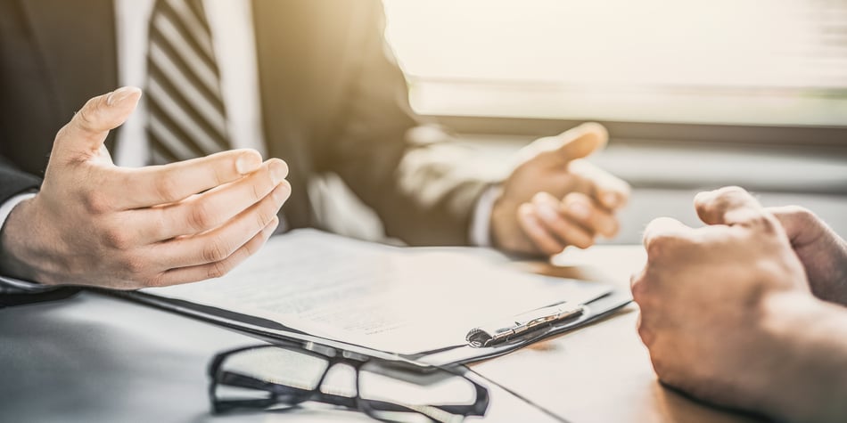 Recursos y argumentos de venta para cerrar seguros ART con mayor confianza y respaldo