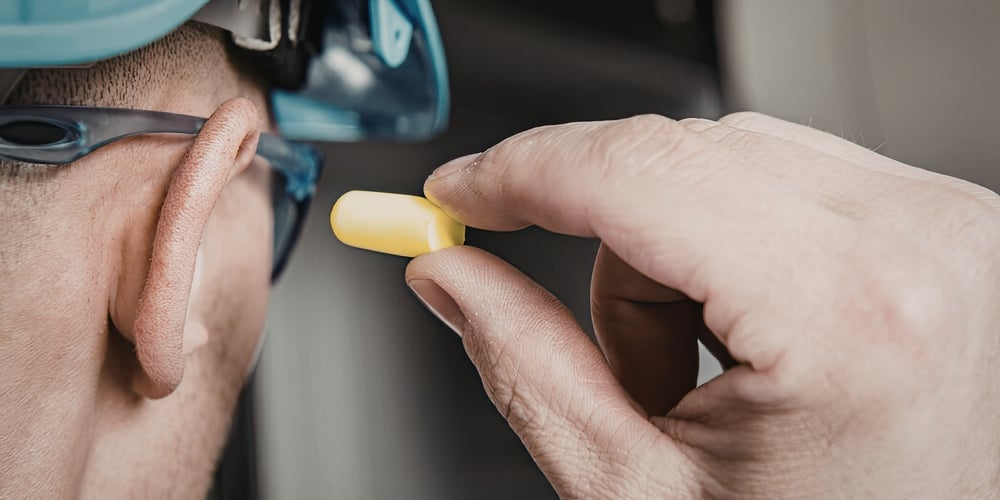 Del ruido al silencio: protegiendo tu salud auditiva en ambientes exigentes